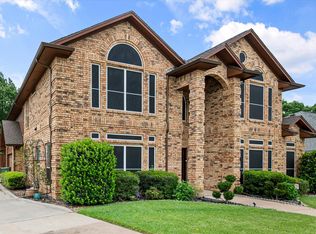 5401 Emerald Park Blvd, Arlington, TX 76017