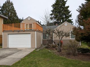 17110 SE 35th St, Bellevue, WA 98008