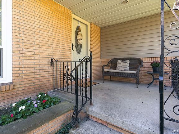 3rd image of 7409 Michael Rd