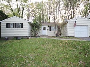 14 Sanford Rd, East Brunswick, NJ 08816