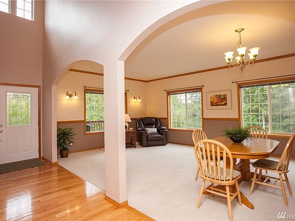 3rd image of 1560 Ne O'Hara Hills Dr