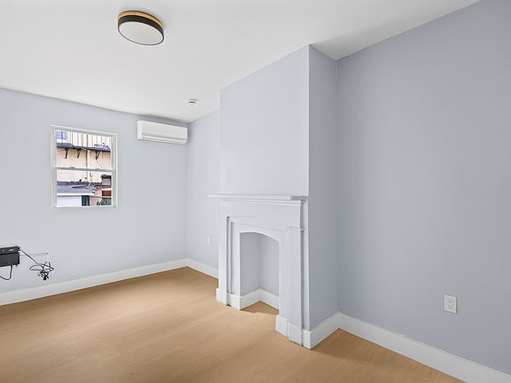 4th image of 386 Palisade Ave #6
