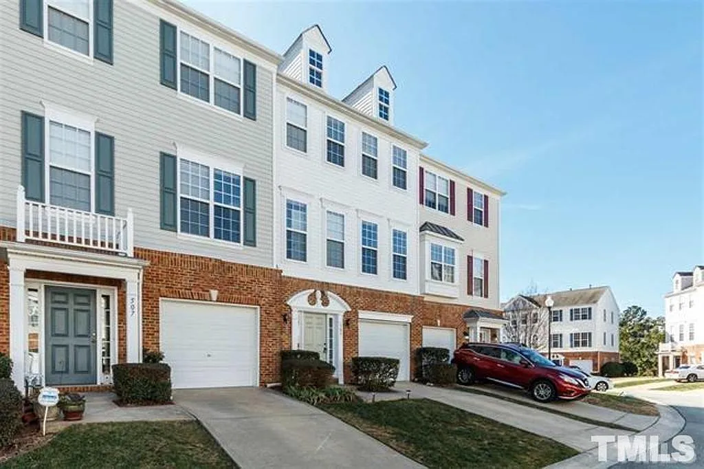 Building Photo - 509 Sutter Gate Ln