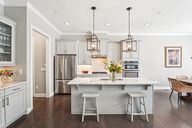Milhaven Dr-S0309-015.jpg