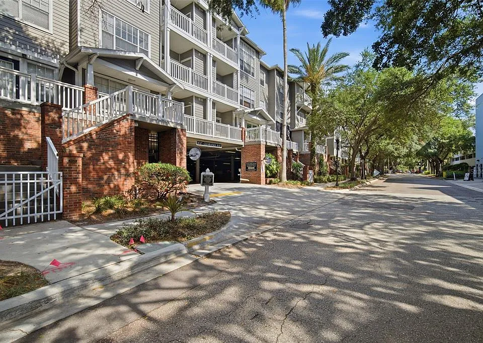 800 S Dakota Ave #435