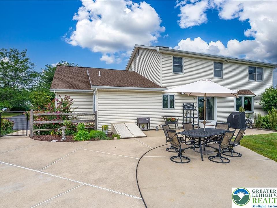 IT住宅 ナレッジ 5033 Ancinetta Dr N, Schnecksville, PA 18078 | MLS #762416 | Zillow