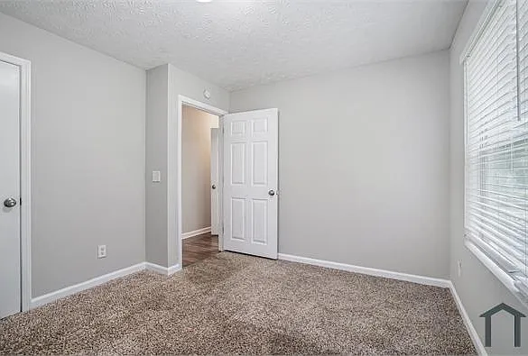 7104 Par Four Way — Photo 13