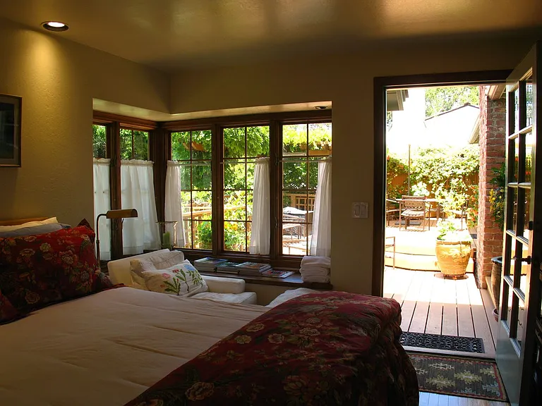4th House Southwest 10th Camino Real — Photo 12