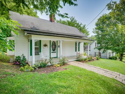 105 S 3rd Ave, Jonesborough, TN, 37659