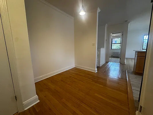 Rented by Horowitz Real Estate | media 8