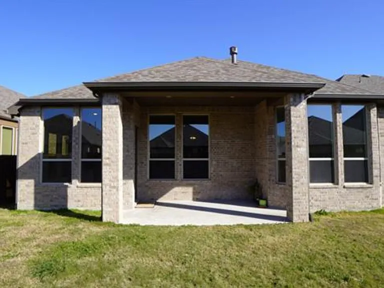 1833 Purtis Creek Dr — Photo 19