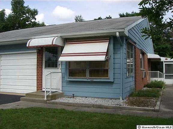 2nd image of 18 Franklin Lane #B