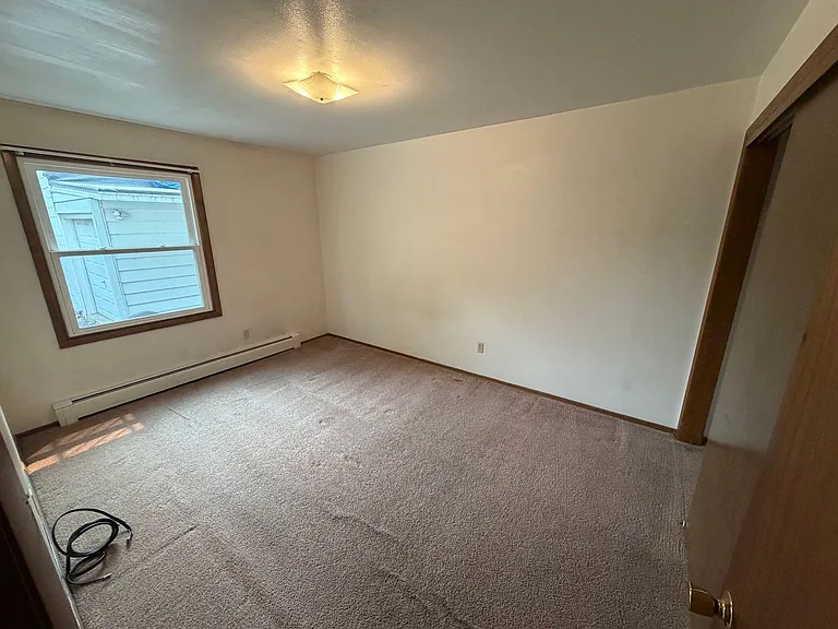 1730 Harold St — Photo 20
