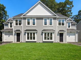 18 Danielles Way, Worcester, MA 01606