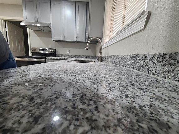 2nd image of 2715 Knotty Oaks Trl