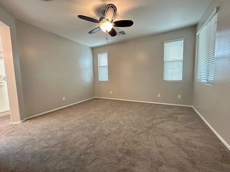 3030 E Quartz St — Photo 15