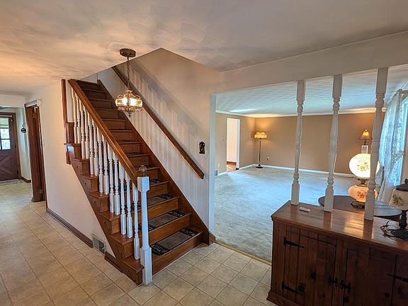 5th image of 7845 Chambers Hill Rd