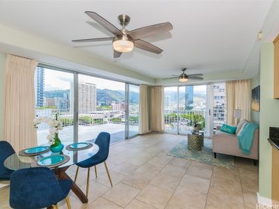 419 Atkinson Dr APT 1201, Honolulu, HI, 96814