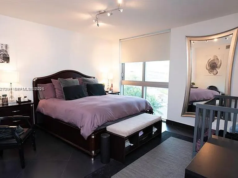 90 SW 3rd St #Townhouse 301 — Photo 8
