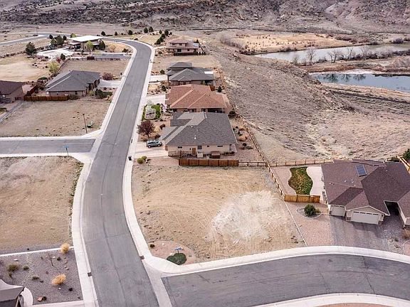 2nd image of 2675 Bangs Canyon Dr
