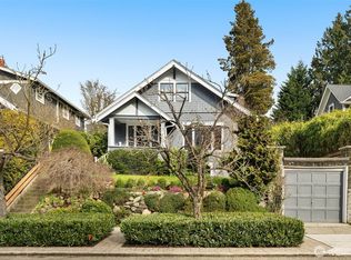 2218 Nob Hill Ave N, Seattle, WA 98109