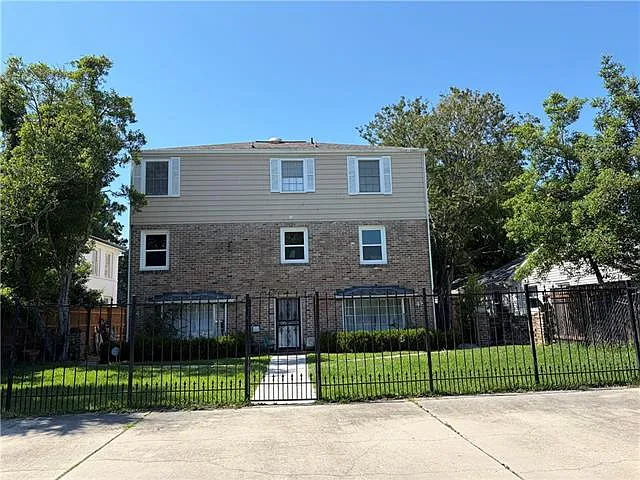 46 N Wren St — Photo 3