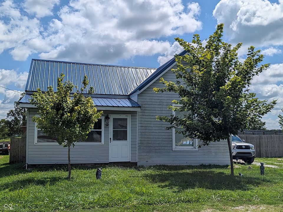 1st image of 4425 W County Road 710 S