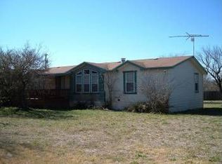 110 County Road 3822, San Antonio, TX 78253
