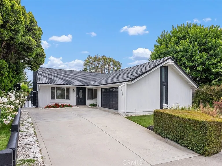 25552 Mackenzie St — Photo 29