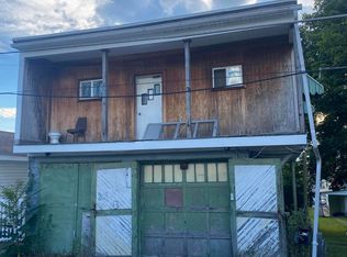 226-228 S Lemon St, Mount Carmel, PA
