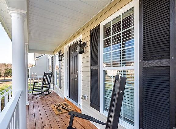 2nd image of 7029 Lantana Ln