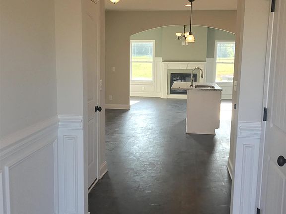 2nd image of 263 Reserve At Oakland