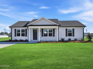 236 Rae St, Warsaw, NC 28398