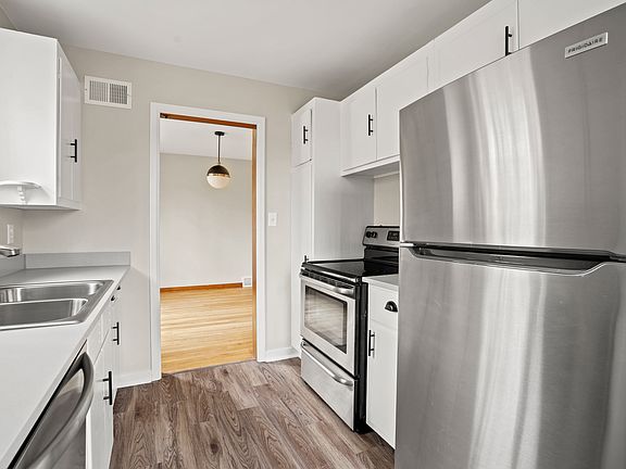 5th image of 4860A N Hewitts Point Rd