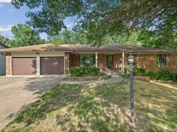 2182 S El Centro Ct, Columbia, MO 65201