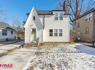 2363 Hester Ct UNIT B, Keego Harbor, MI 48320