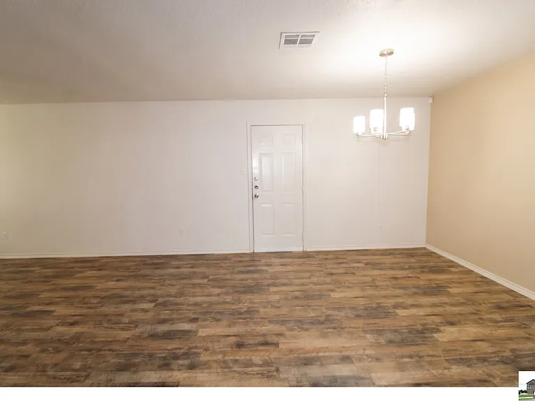 2706 Lucille Dr #A — Photo 4