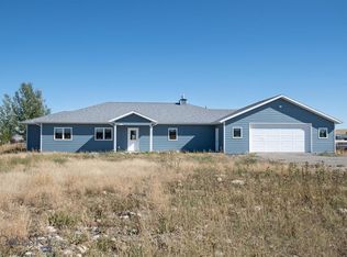 55 Meadowlark Cir, Big Timber, MT 59011