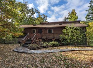 1601 N Highway 96, Willow Creek, CA 95573