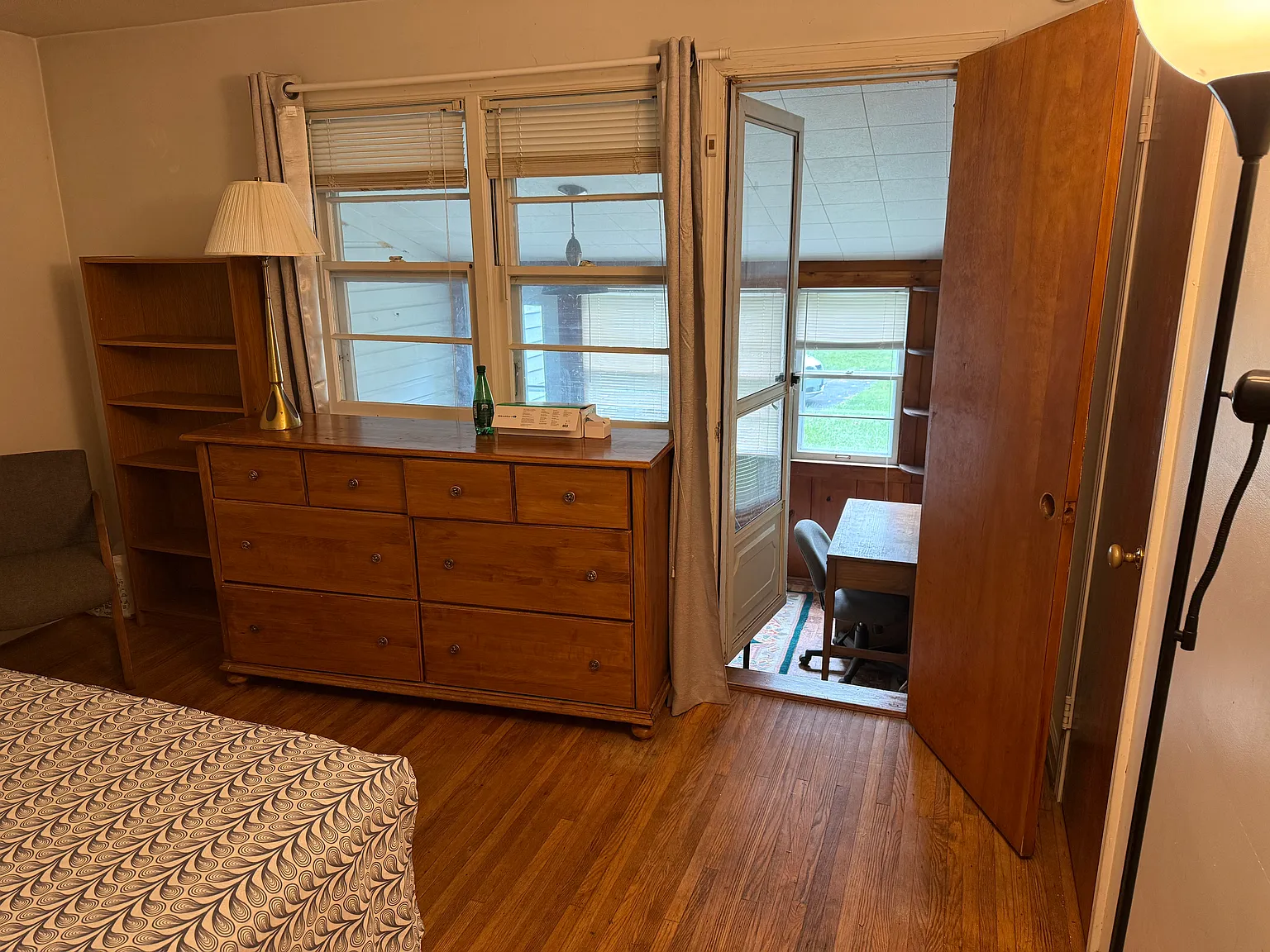 4 bed, 1568 sqft, $715 — Photo 3