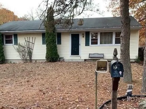 213 W Elm Ave, Berlin, NJ 08009