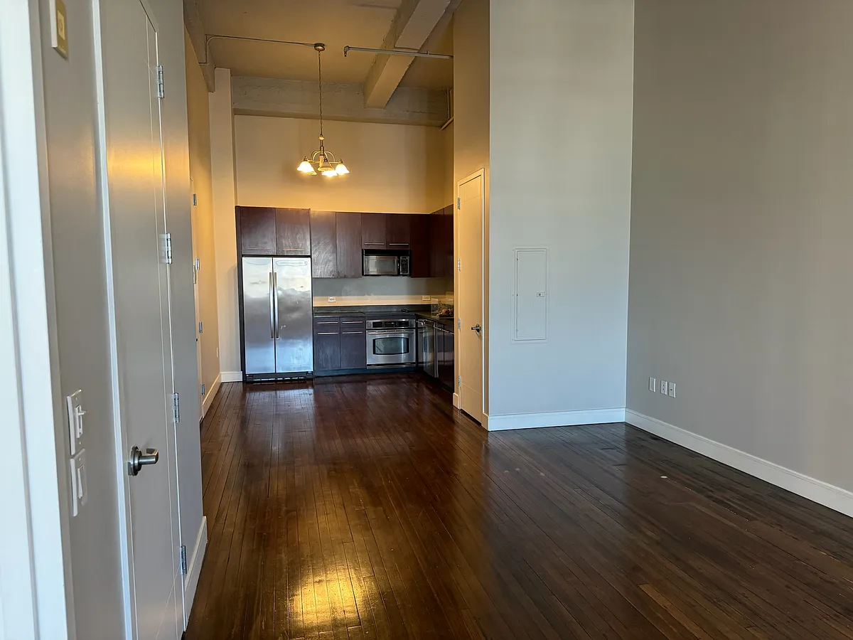 Open kitchen to the living room - 25 Leroy Pl #405