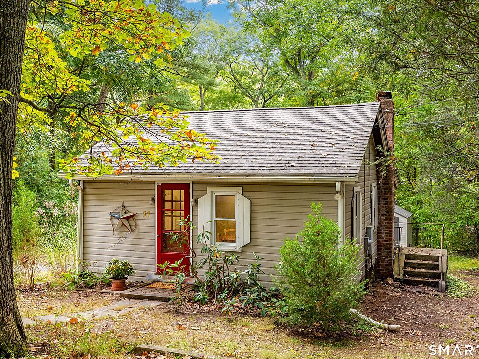 1st image of 37 Sassacus Road