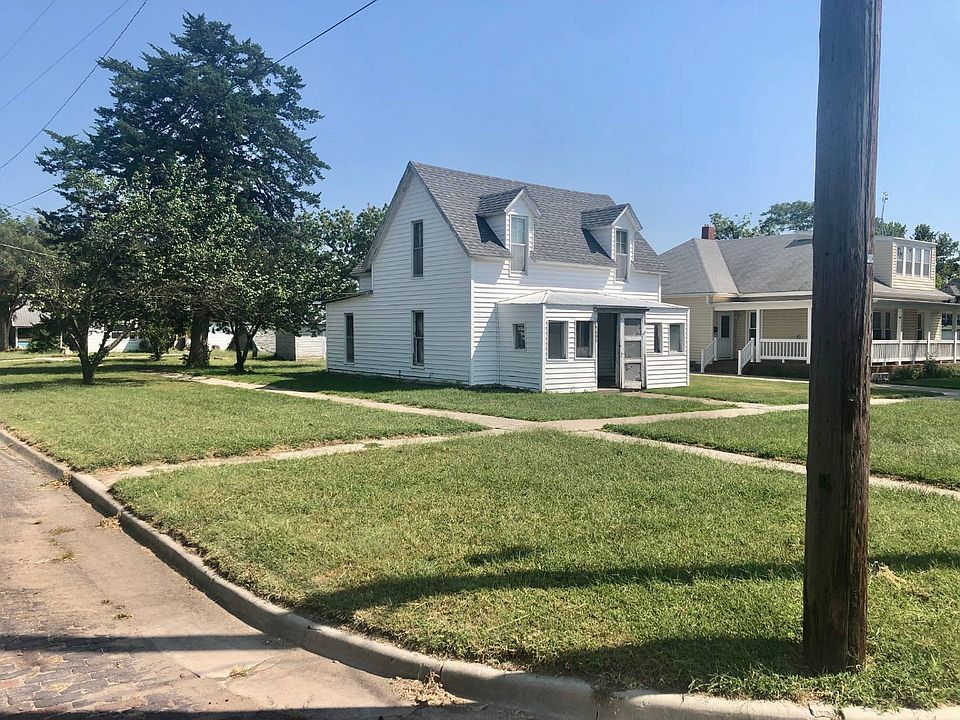 1st image of 2101 North St