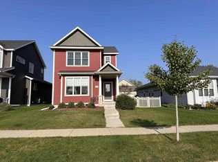1458 Thoreau Dr, Sun Prairie, WI