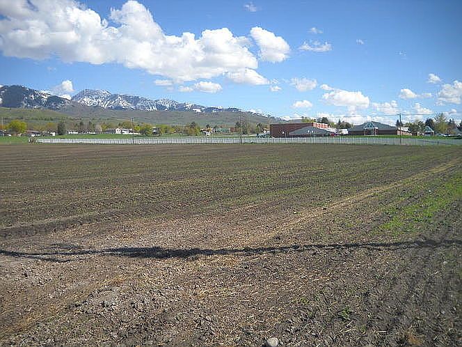 1st image of 300 N Highway 91