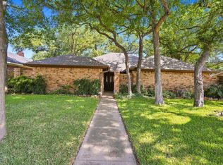 4307 Churchwood Dr, Arlington, TX 76016