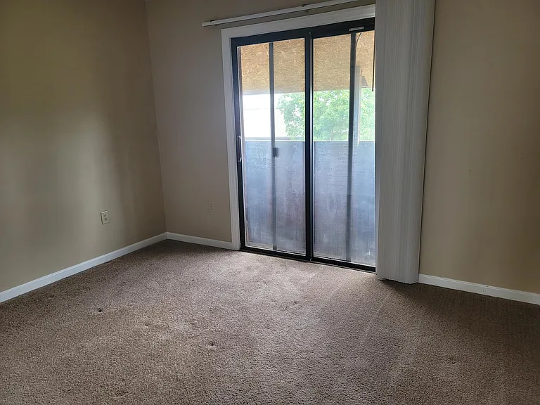 272 McCullough St #2 — Photo 7
