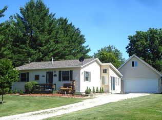 344 Winter Haven Dr, Varna, IL 61375