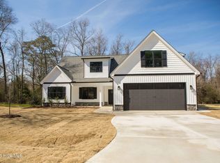 103 Walnut Cv, La Grange, NC 28551